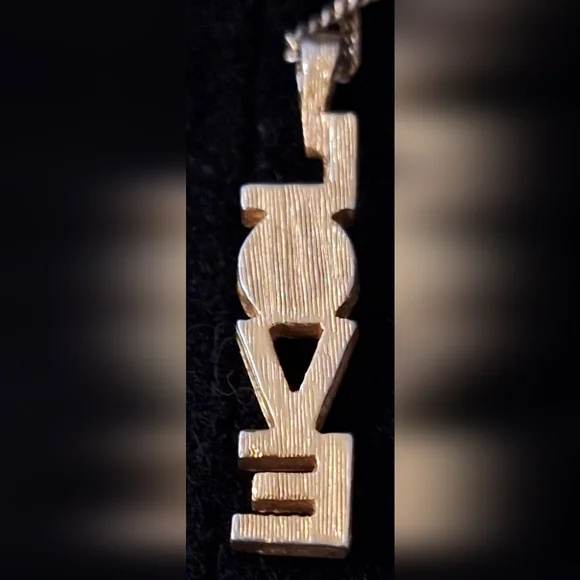 AVON Gold Tone 'LOVE' Pendant Necklace with Cubic Zirconia - Picture 3 of 4